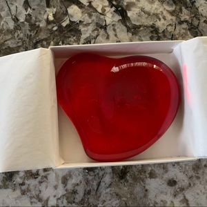 New Tiffany Heart Paperweight. Signed. New.